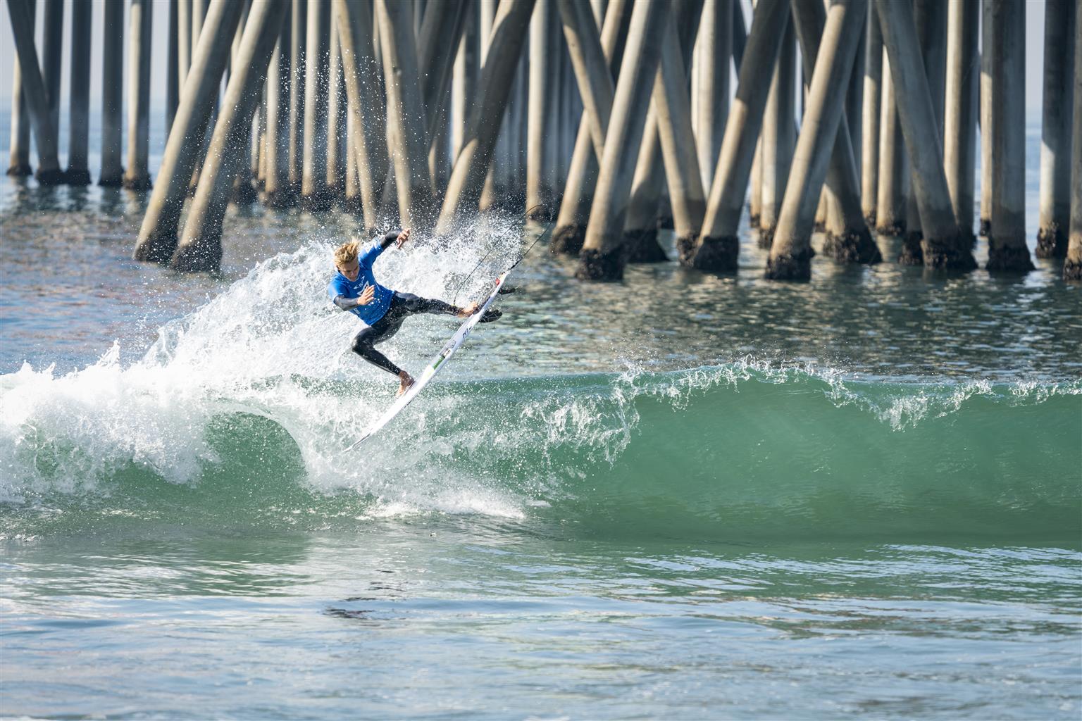Tommy Coleman does 360 off one-foot wave to win Labor Day Surf Fest