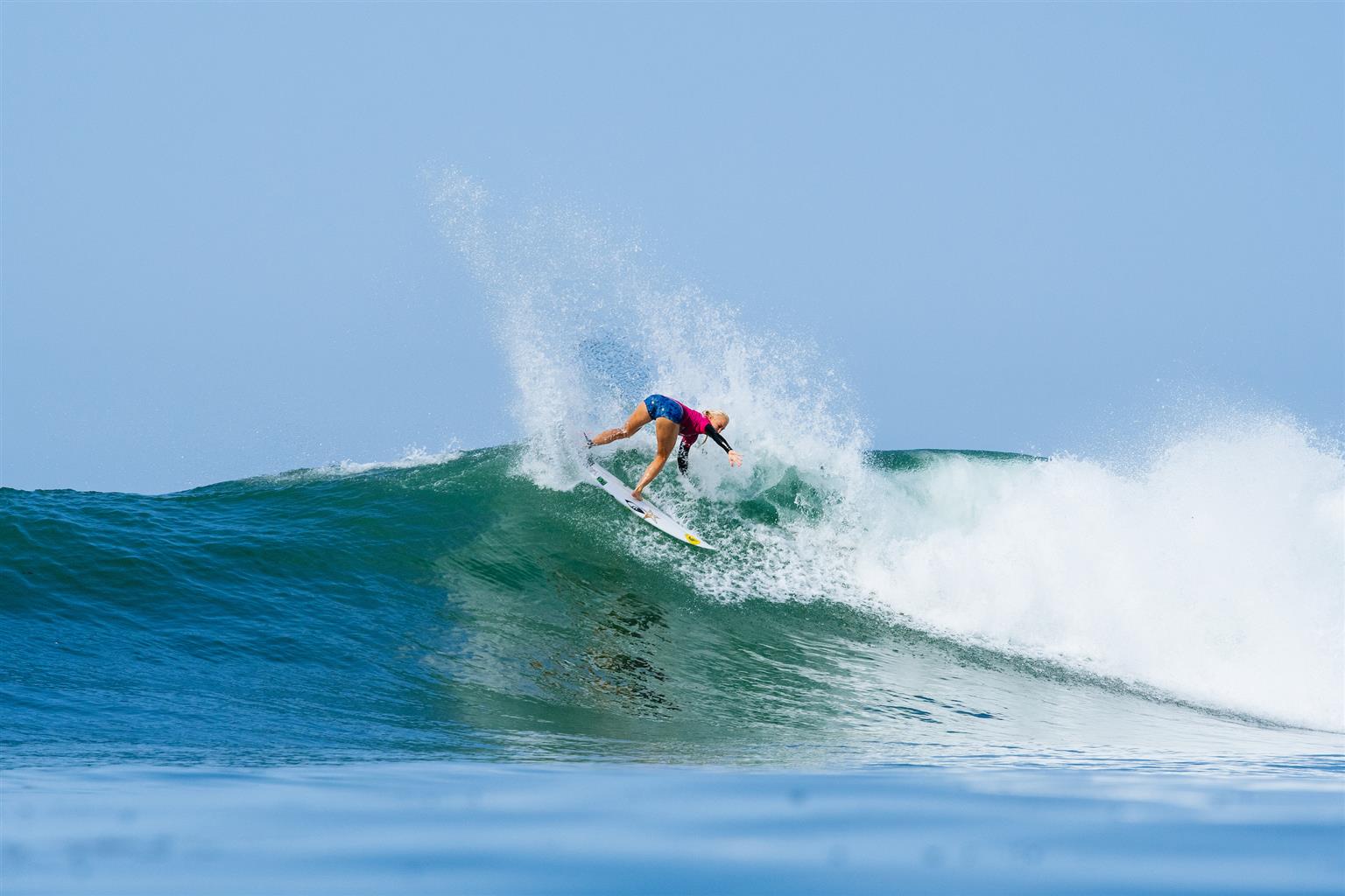 Tatiana Claims WSL Victory - SurfGirl Magazine