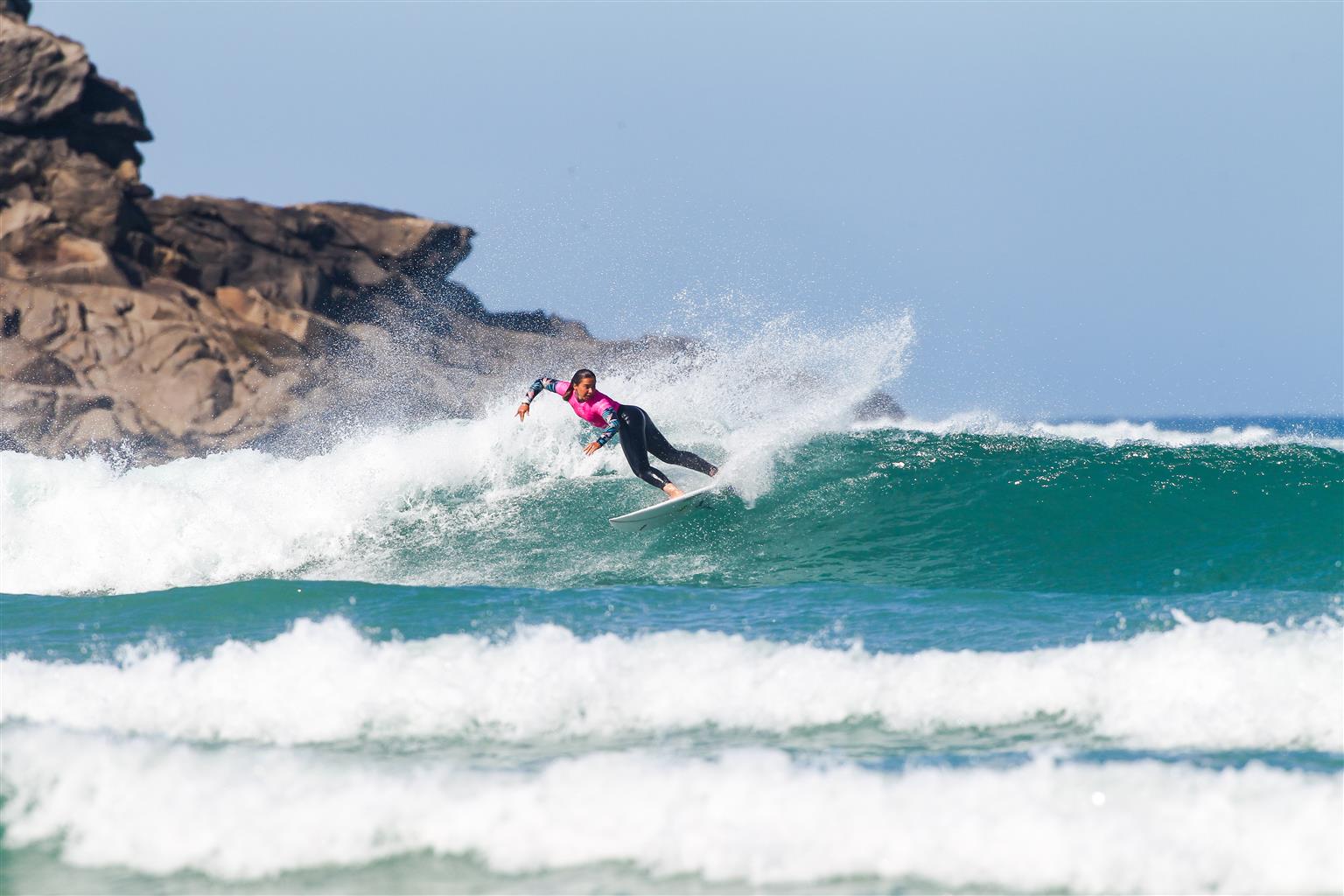 Gabriela Dinis sobressai em Pro Junior de Casablanca - Surfzine