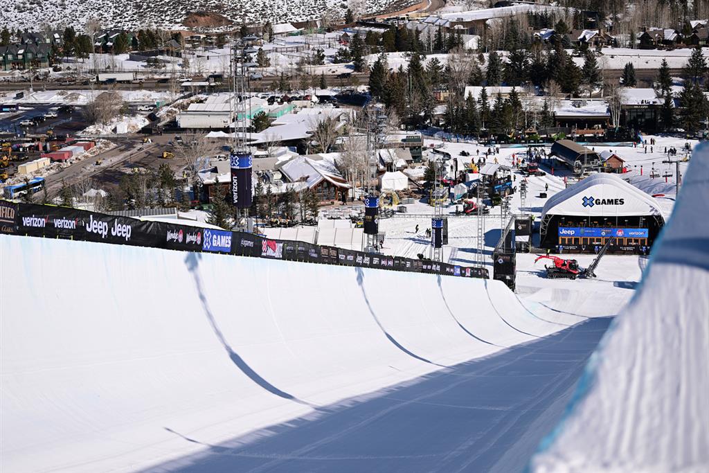 Buttermilk Mountain: The SuperPipe at X Games Aspen 2022. Photo by Joshua Gateley / ESPN Images