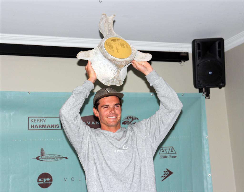 Jack Entwistle (AUS) and his first-ever LQS victory at Whalebone Classic 2017, Isolators Reef, Cottesloe, Western Australia. Photo credit: WSL/SURFING WA/Majeks