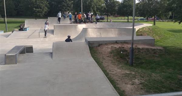 Roman Way (Andover) Skatepark | Image credit: Google - Wayne Davies