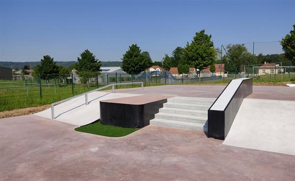 Saacy Sur Marne | Image credit: skateparks.fr