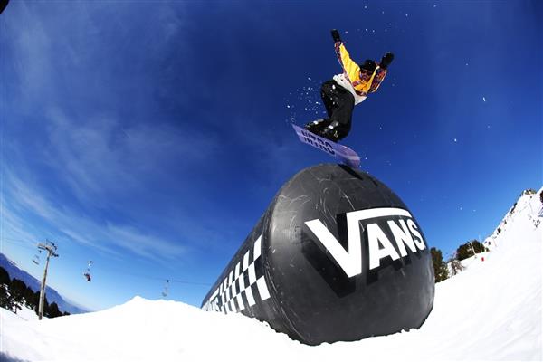 SPINE TO WIN by Vans x BangingBees - Le Semnoz 2022