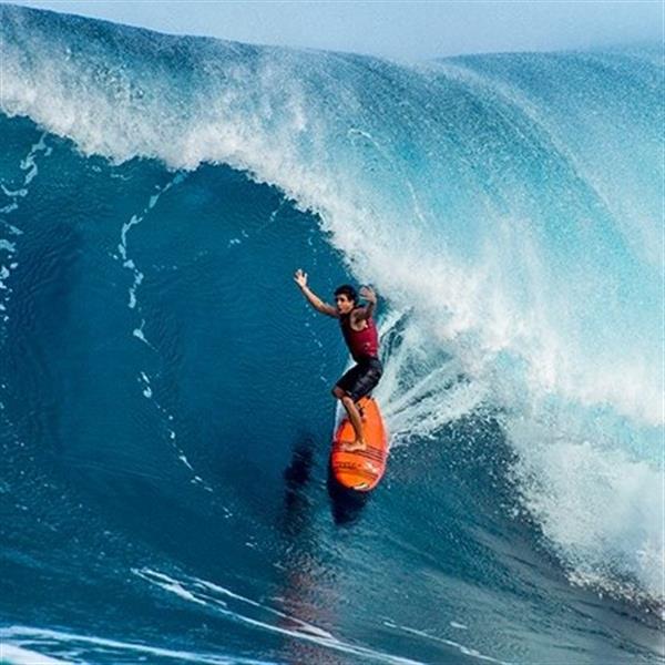 Tyler Larronde Surf Maui