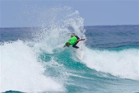 Elite Kiwi Surfers Chasing Distinctly Different Titles at Westport