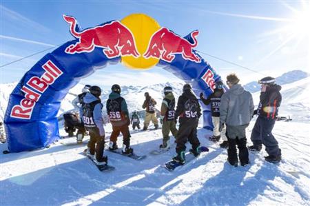 January 2025: an unmissable month for young snowboarding talents