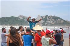 Carlos Munoz Claims Maiden Win at Powerade Surf Open Acapulco, at Playa Revolcadero, Mexico, July 2017 Photo credit: WSL/ANDREW NICHOLS