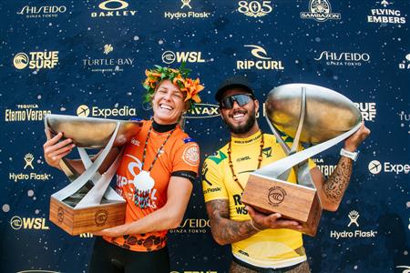 World Titles for Stephanie Gilmore and Filipe Toledo at 2022 Rip Curl WSL Finals