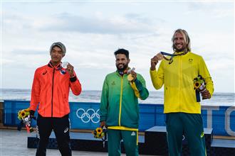 USA’s Carissa Moore and Brazil’s Italo Ferreira Crowned Historic First Olympic Surfing Champions