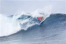 Courtney Conlogue of the USA won the 2017 Outerknown Fiji Women’s Pro in excellent conditions at Cloudbreak, Tavarua/Namotu, Fiji, Sunday 4 June, 2017. PHOTO © WSL/Sloane