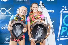 Courtney Conlogue of the USA (pictured right) won the historic Outerknown Fiji Women’s Pro final over Tatiana Weston-Webb of Hawaii (pictured left), in excellent overhead conditions at Cloudbreak on Sunday 4 June, 2017. Photo © WSL/Cestari, at Tavarua/Namotu, Fiji.